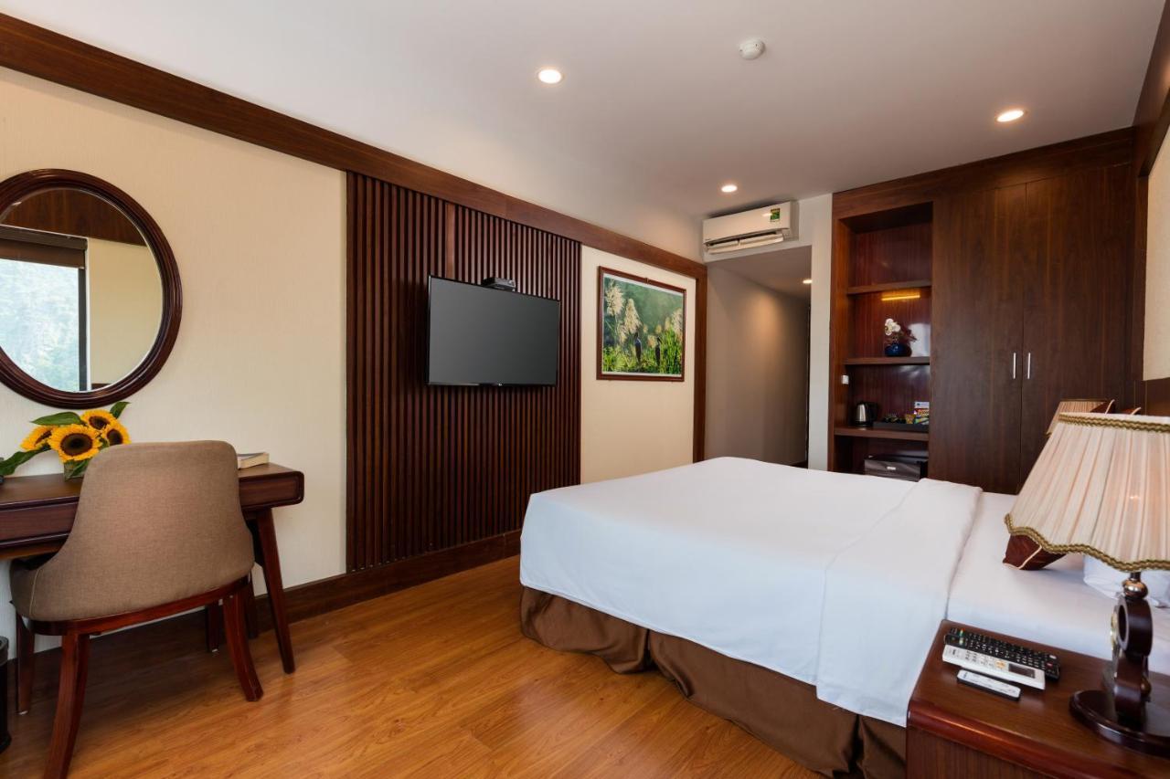 Liberty Hall Tam Coc Hotel & Villa Ninh Binh Exterior photo
