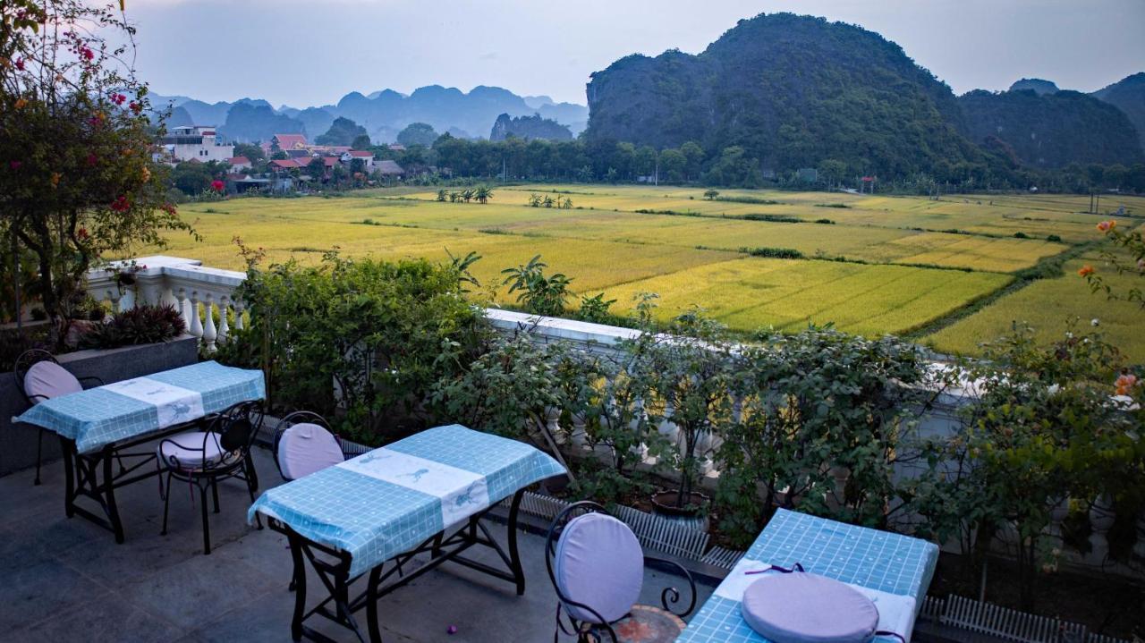 Liberty Hall Tam Coc Hotel & Villa Ninh Binh Exterior photo